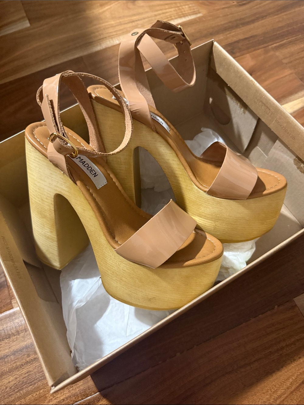 Steve Madden Nude Patent Platform Block Sandals